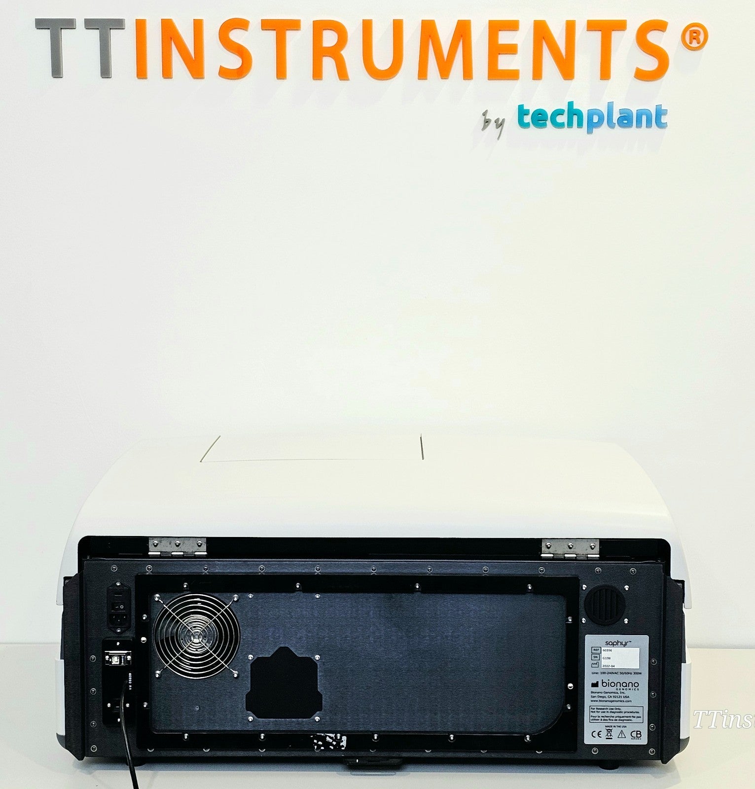 Bionano Saphyr used genetic analyser close-up internal component detail