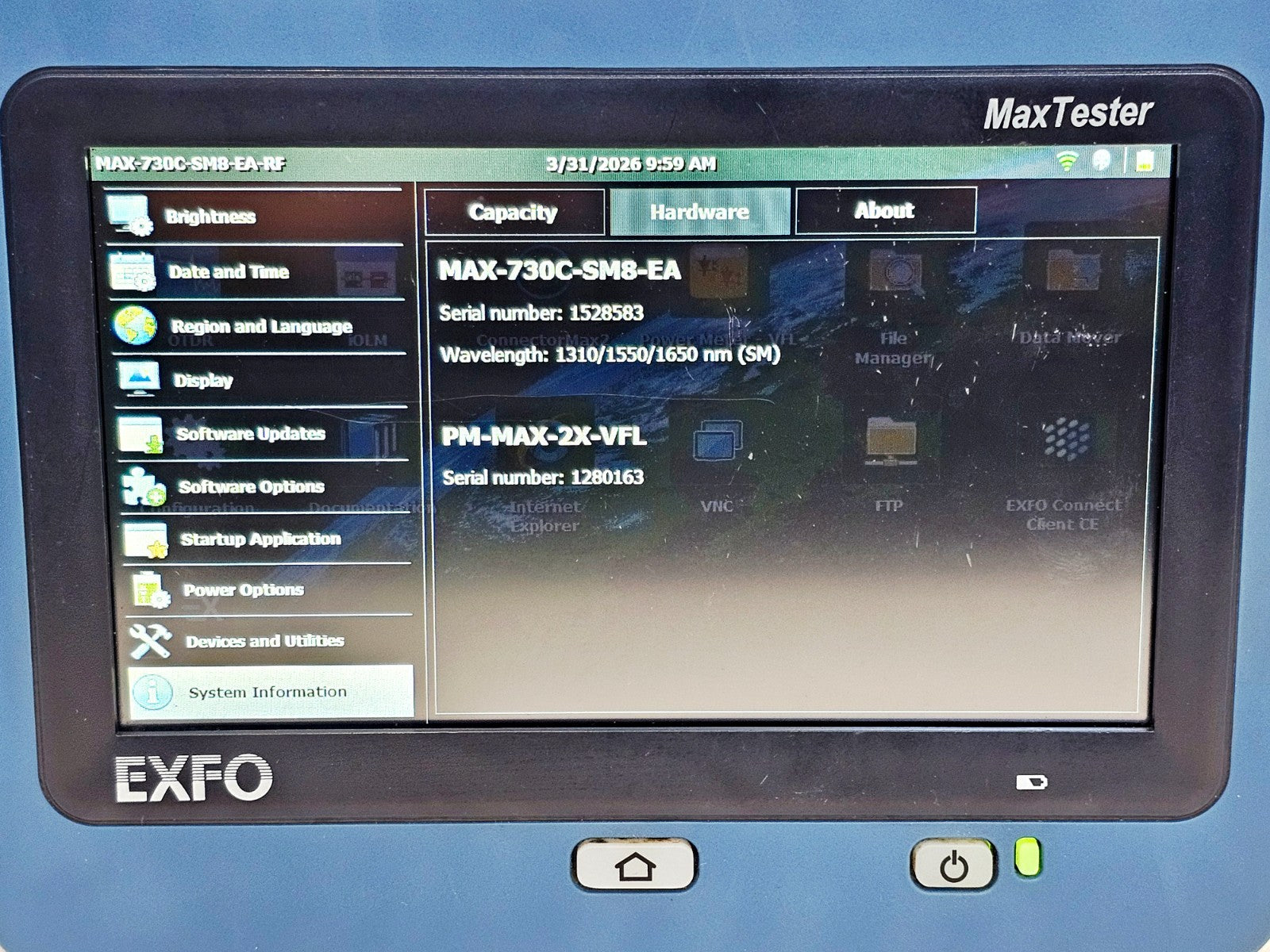 EXFO MAX-730C-SM8-EA OTDR keyboard and navigation buttons close-up