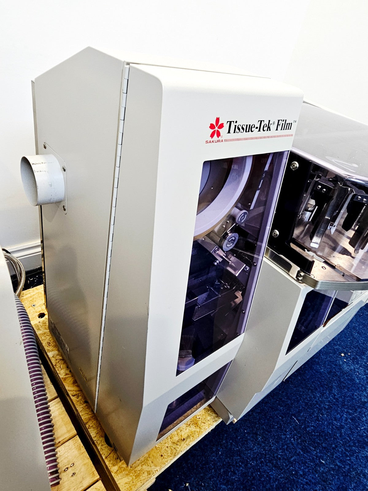 Sakura Tissue-Tek 6132 Prisma E2D & 4742 Film E2 Slide Stainer Coverslipper5