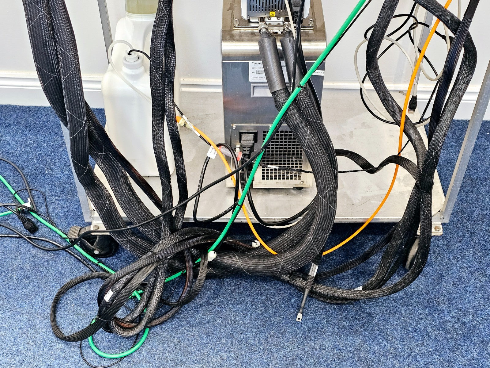 BD Becton Dickinson FACSMelody Cytometer Cell Sorter System 661768 3 Lasers