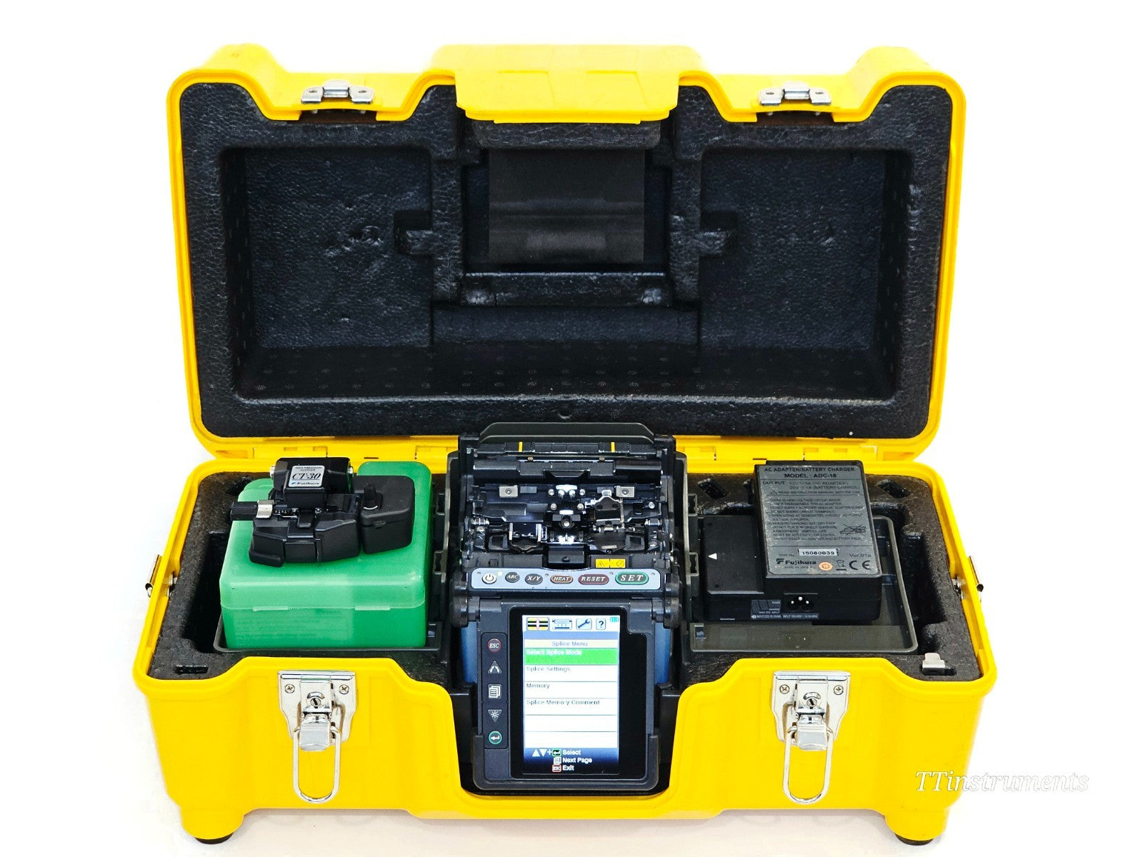 Fujikura FSM-70S used fusion splicer, compact fibre optic splicing unit with carry handle