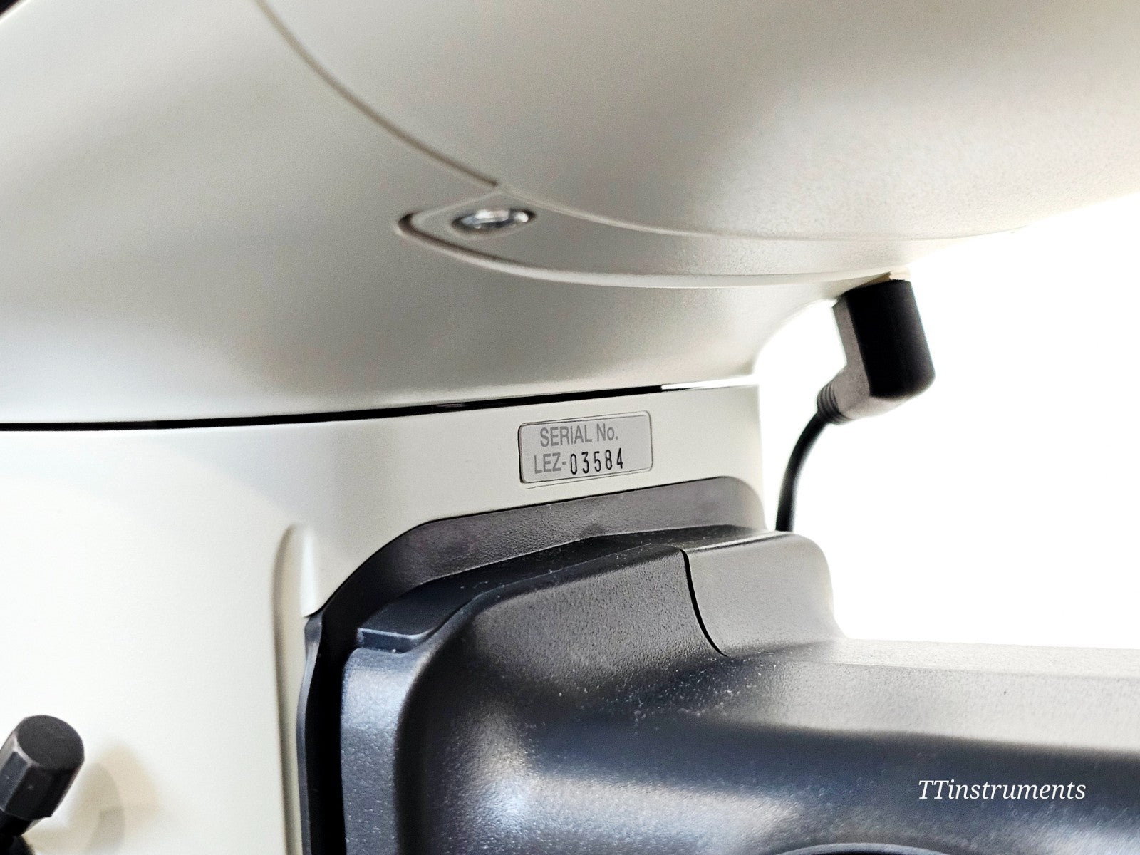 Serviced Vision Engineering Lynx EVO Ergonomic Stereo Zoom Microscope