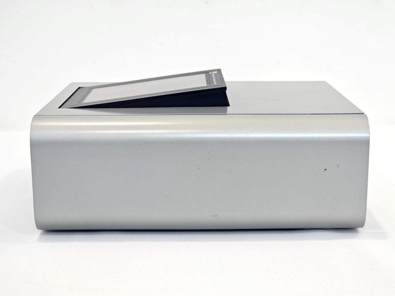 Lonza 4D Nucleofector Core Unit *Stuck on boot screen*