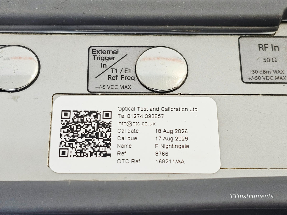 Anritsu S331E cable antenna analyser side profile showing RF port connectors