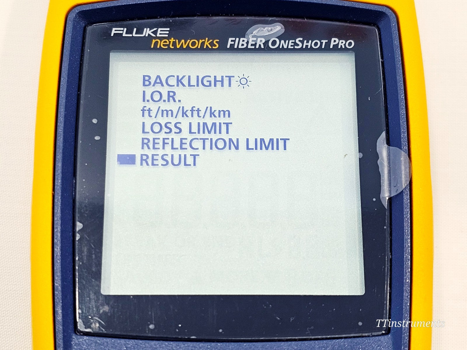 Fluke Networks fibre optic test unit bottom panel label