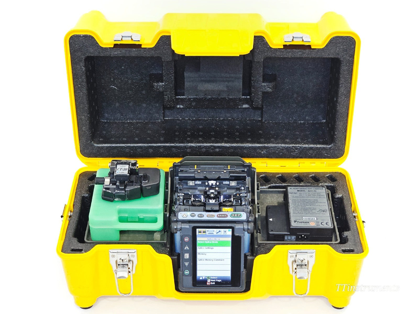 Fujikura FSM-70S Core Alignment Fusion Splicer with CT-30 Cleaver ARC 148260