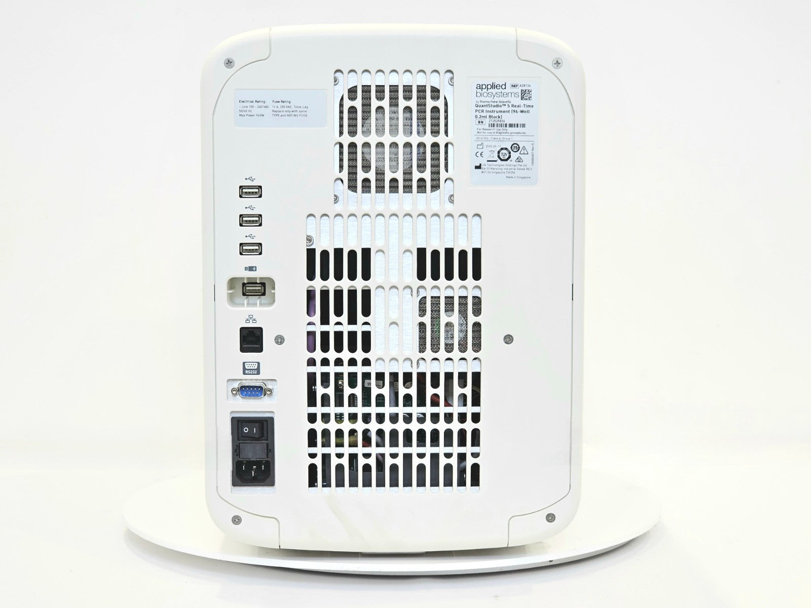 ThermoFisher QuantStudio 5 Real-Time PCR Instrument 96-Well 0.2ml Block