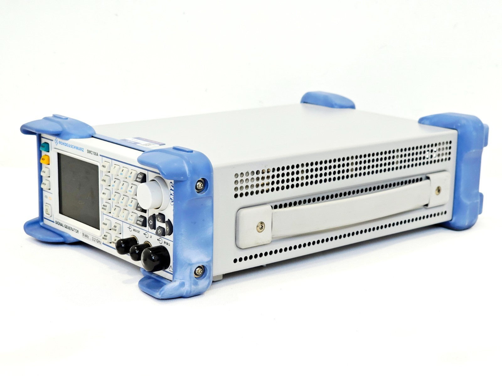 Rohde & Schwarz SMC100A 9 khz - 3.2 GHz Signal Generator SMC-B103 Option R&S SMC