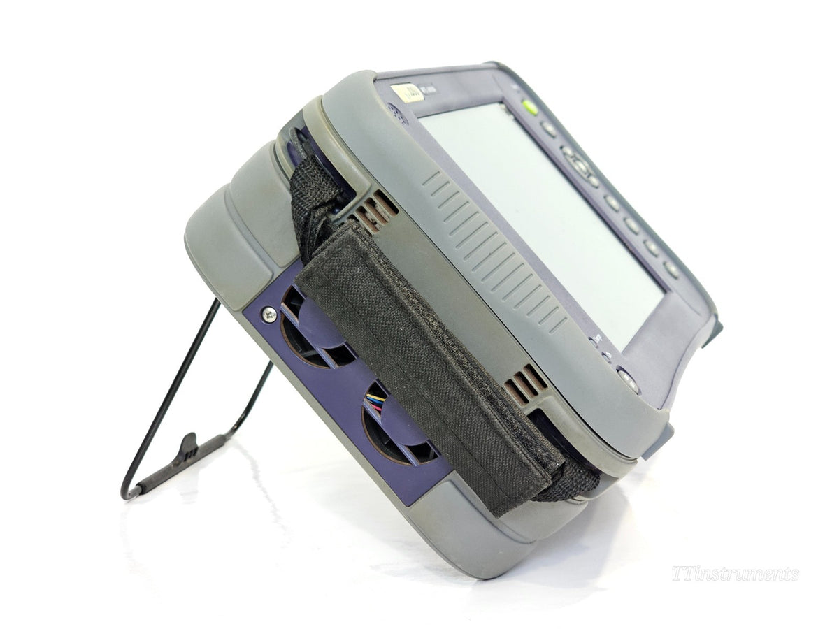 VIAVI MTS optical test equipment display screen close-up