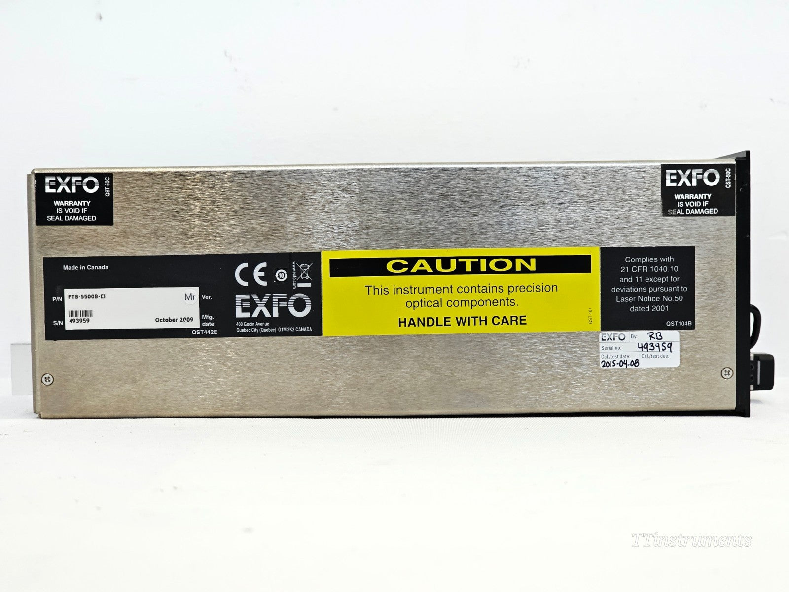 EXFO FTB-500 angle view highlighting rubber bumper and protective casing