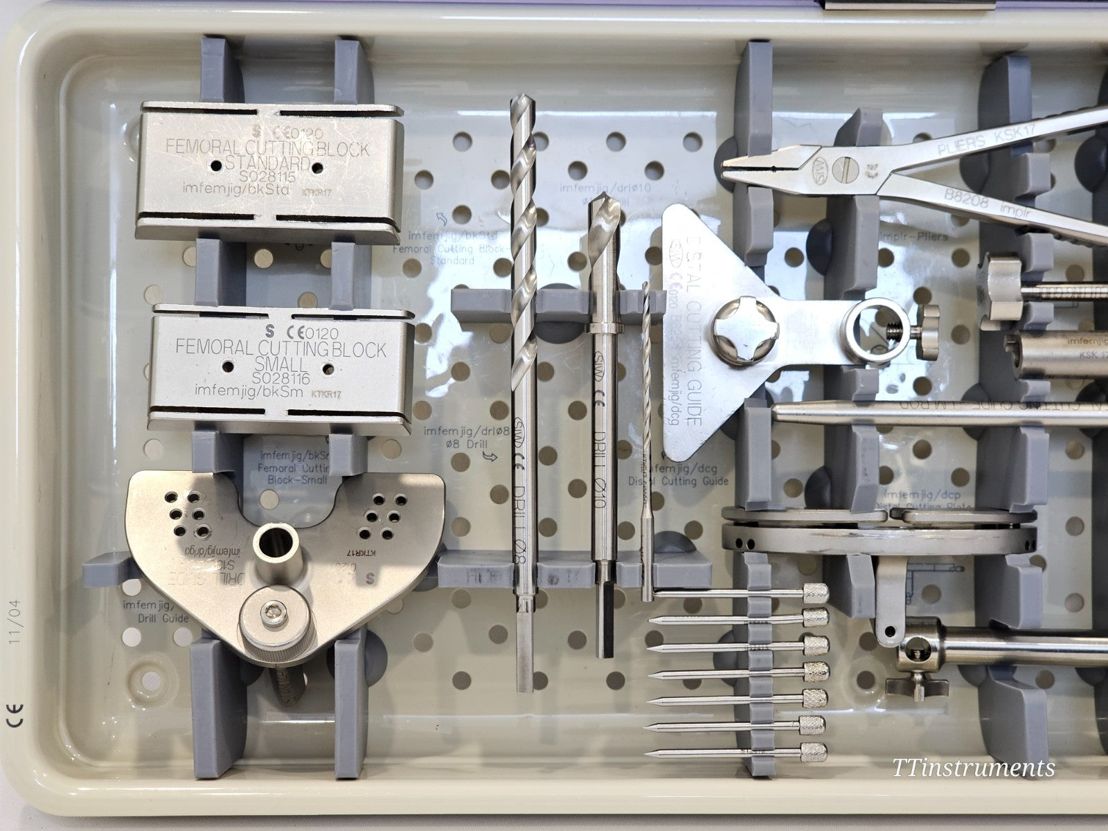 Stanmore Implants METS Knee tibial cutting guide and tibial alignment guide instruments