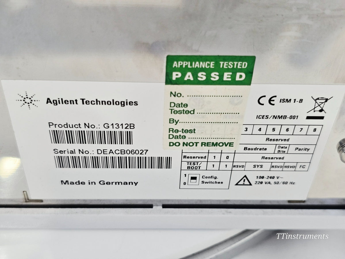 Agilent 1260 HPLC front display and controls close-up used