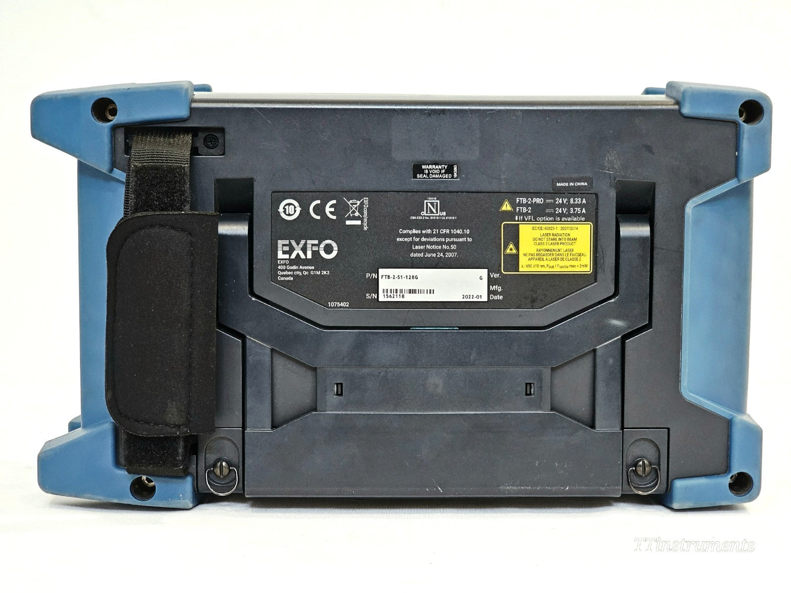 EXFO FOT-930 fibre optic tester display screen detail