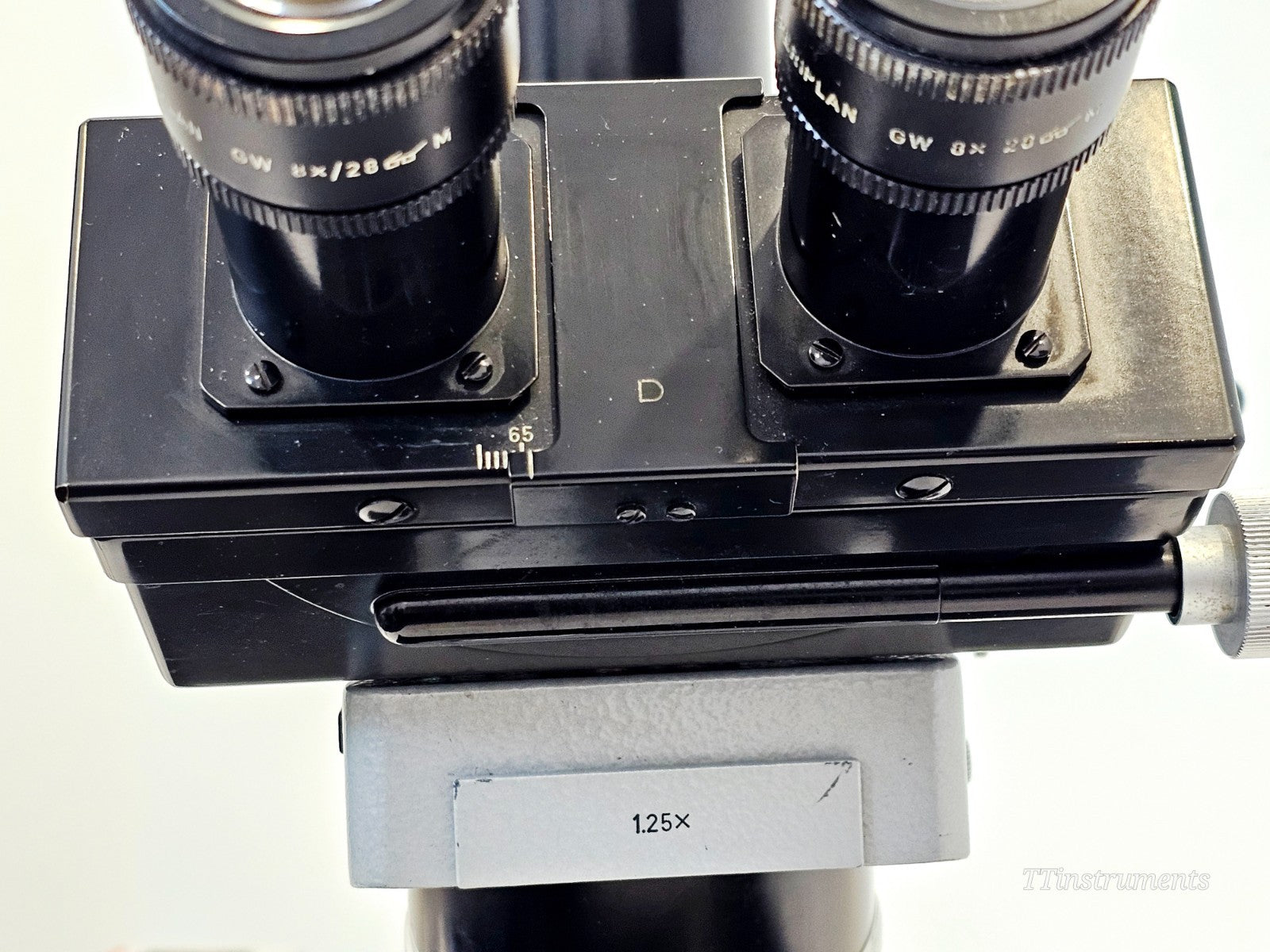 Leitz Orthoplan Compound Microscope with 6x Objectives & Illuminator