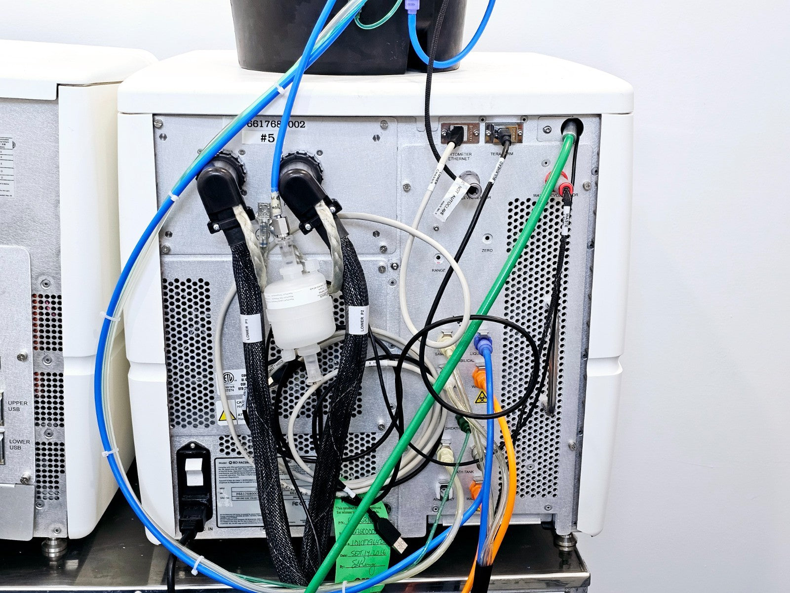 BD Becton Dickinson FACSMelody Cytometer Cell Sorter System 661768 3 Lasers