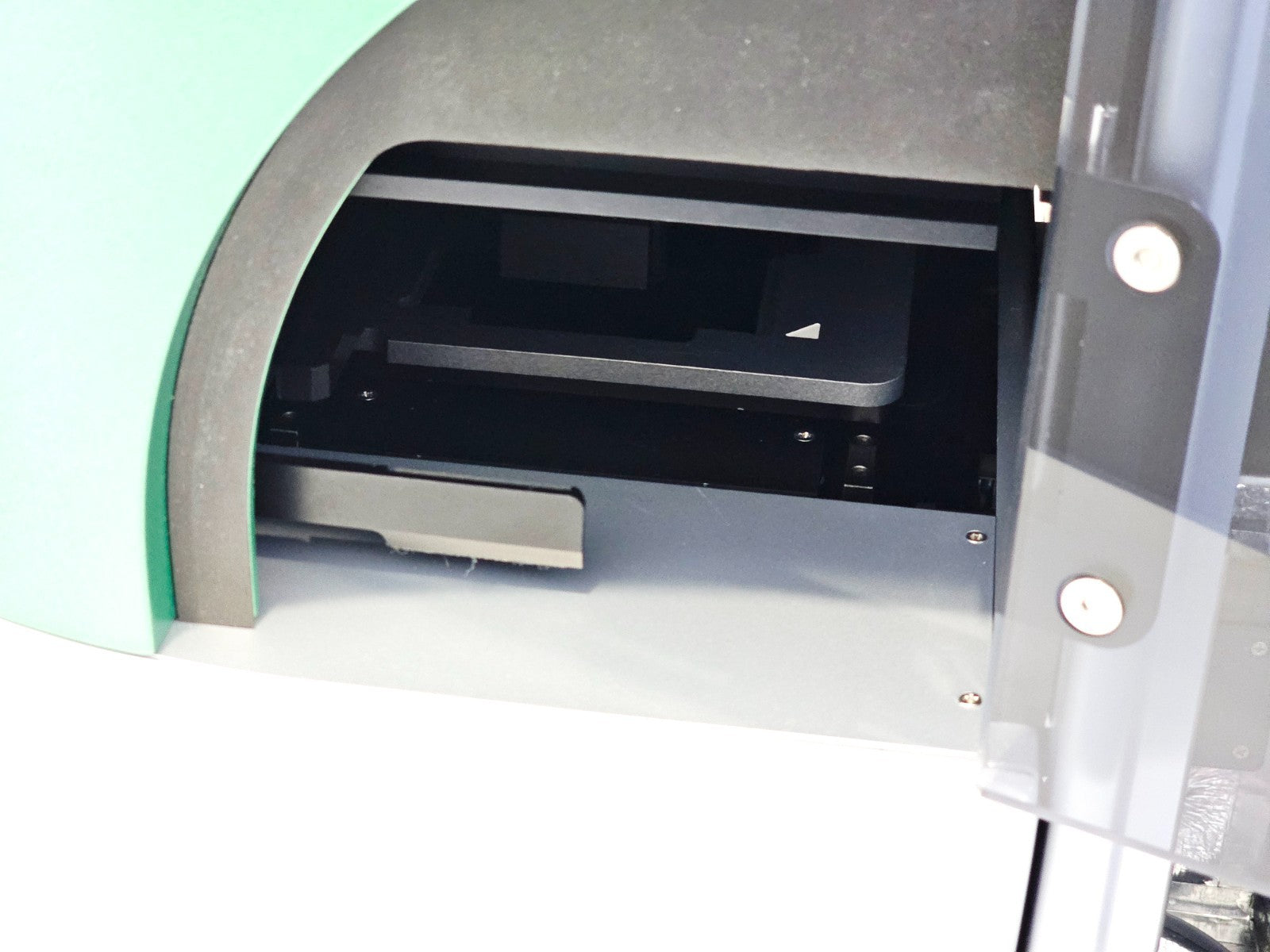 Solentim Cell Metric CLD High Contrast Imager w/10 Plate Heated Stacker MFG 2021