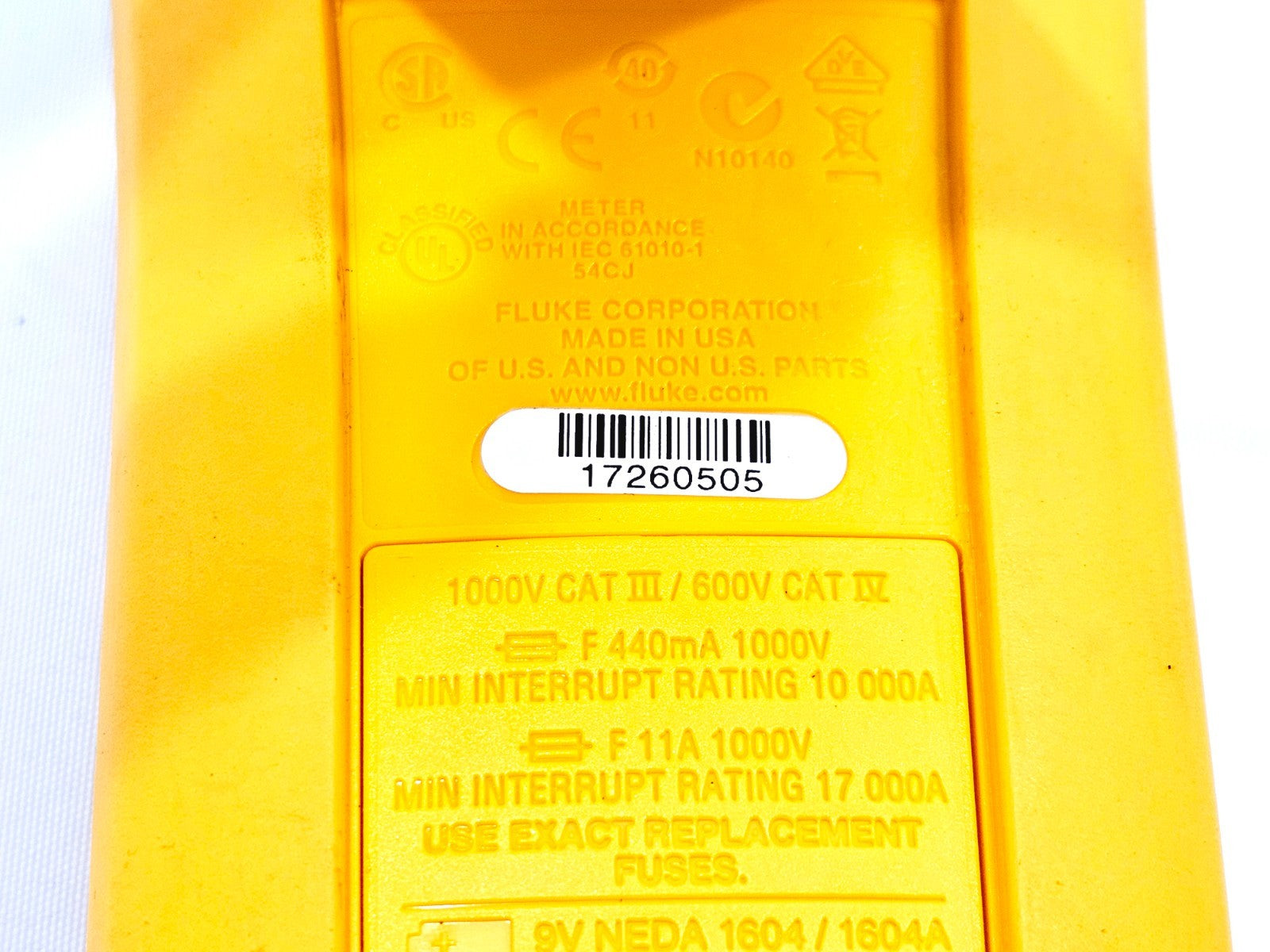 FLUKE 77-4/EUR 77-IV Digital Multimeter 6000 Count 3.75 Digit 1000V Backlit