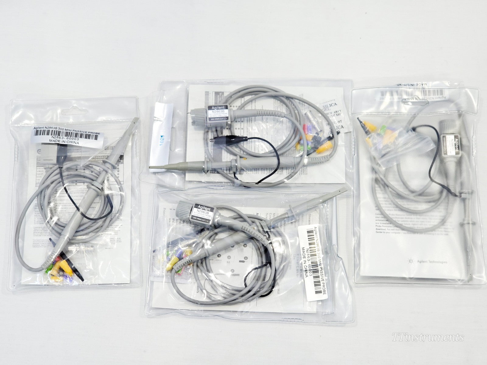 Keysight DSOX2014A InfiniiVision 4CH 100MHz Digital Oscilloscope + 4x N2863B20