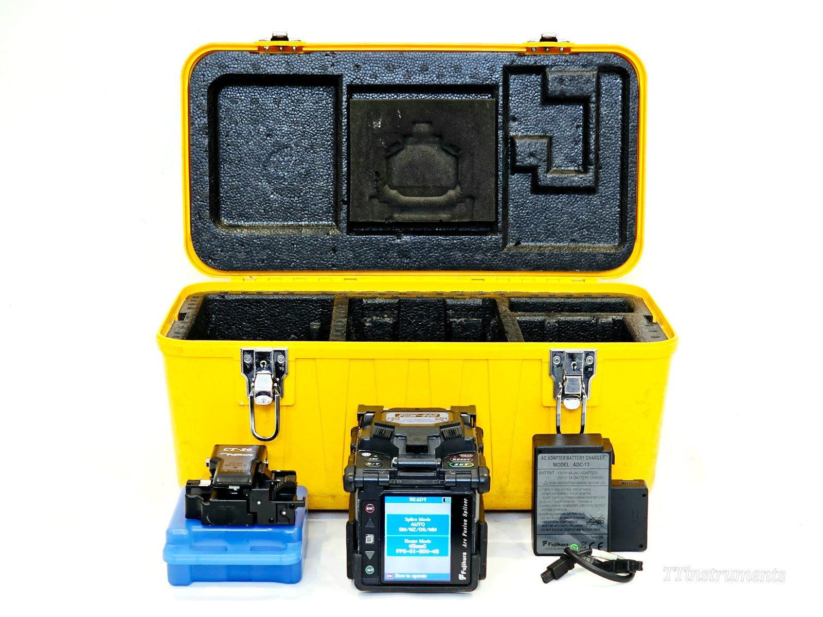Fujikura FSM-60S fusion splicer refurbished unit, front view showing display and control panel
