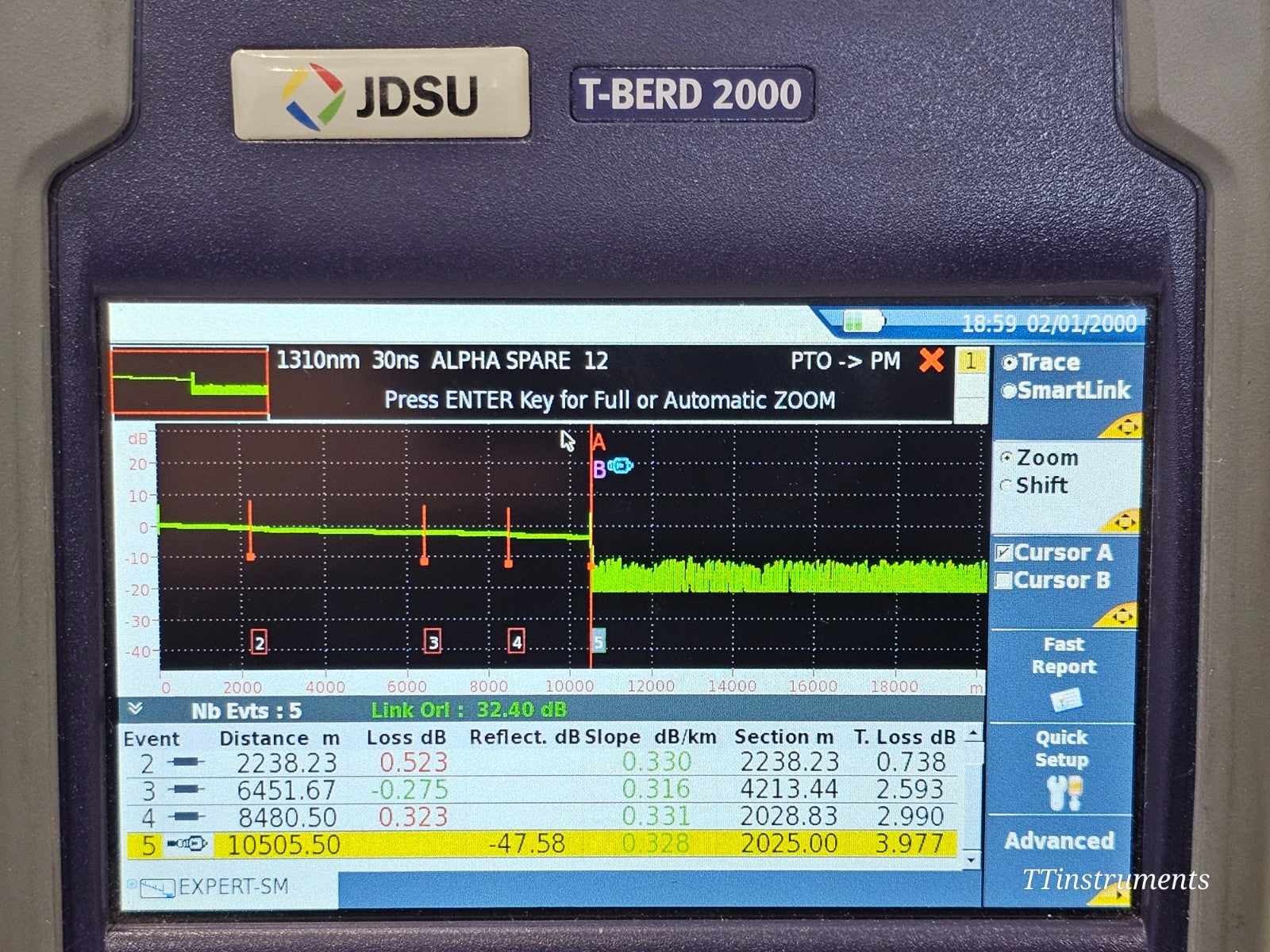 Viavi T-BERD 2000 OTDR displaying fibre event table on touchscreen