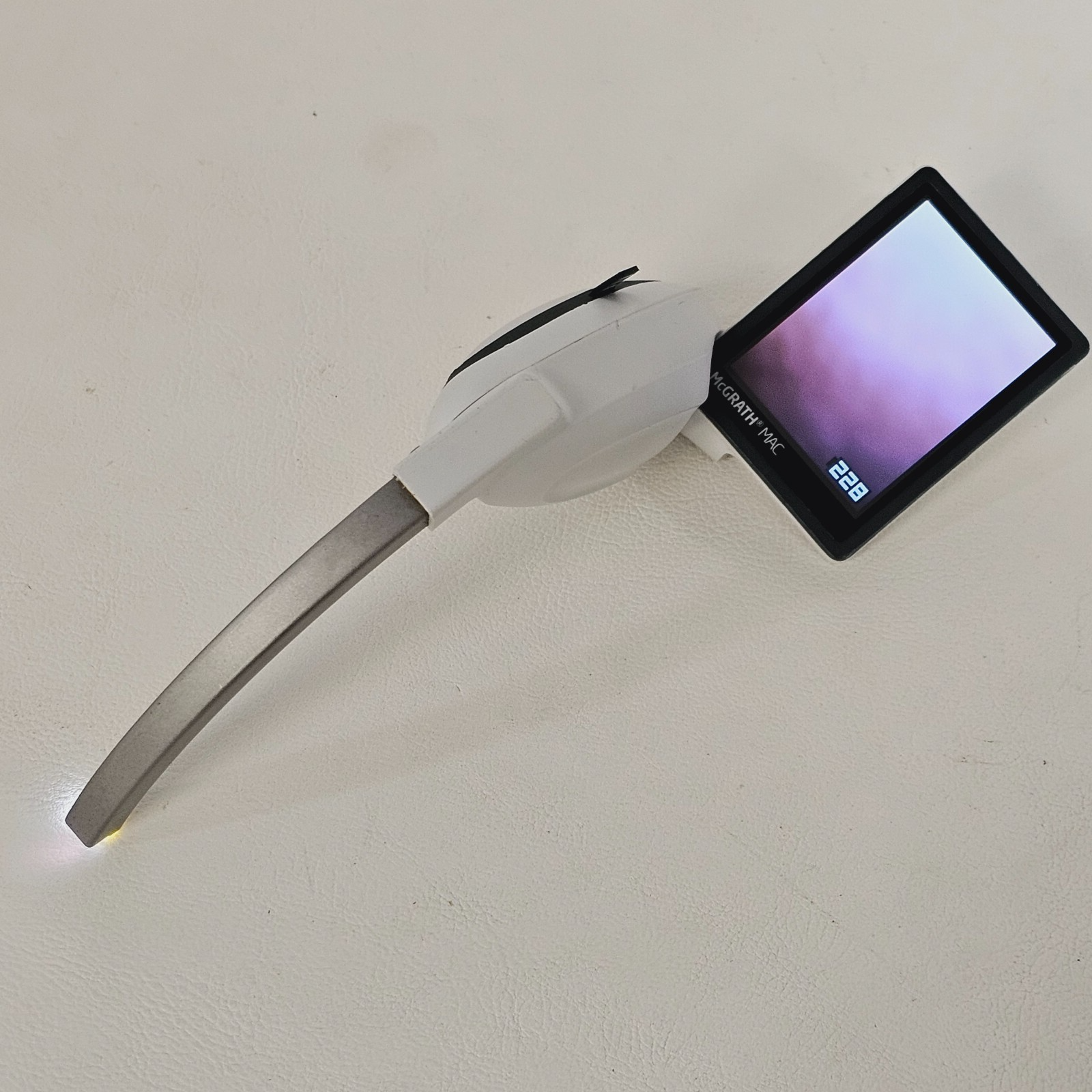 Aircraft McGrath Mac Portable Video Laryngoscope with 250 Min Battery