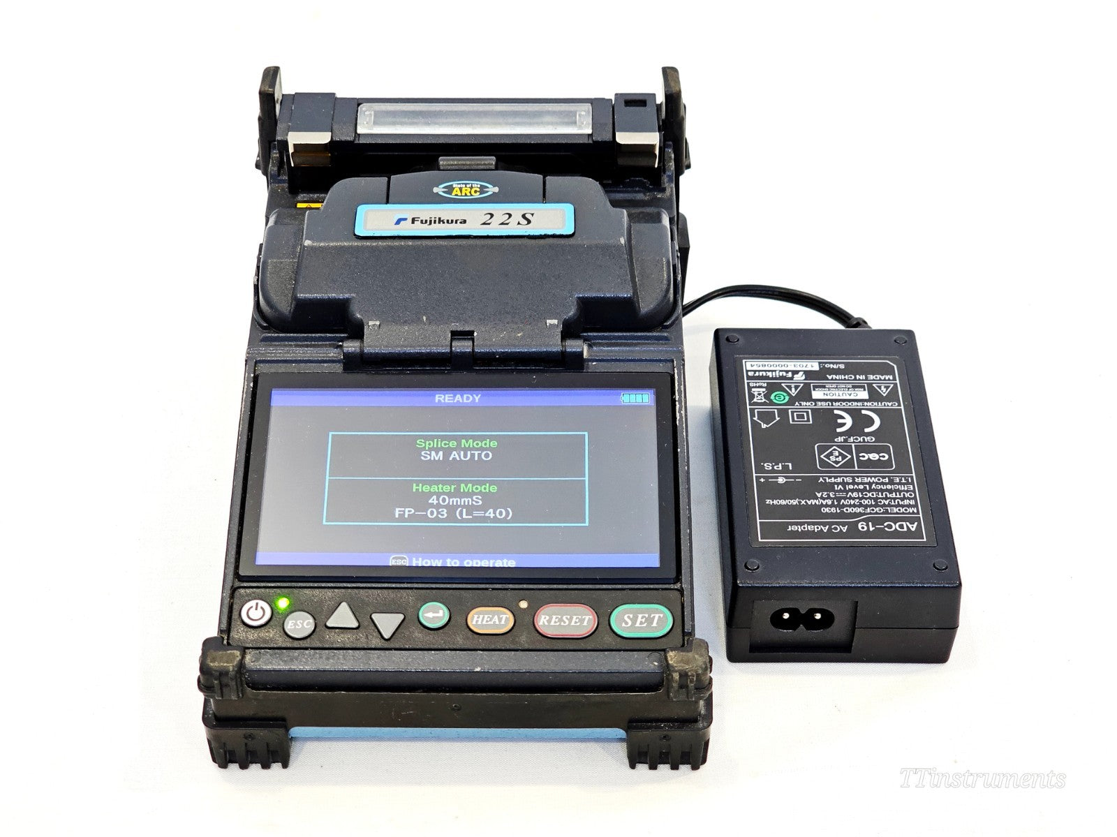 Fujikura 22S used fusion splicer fibre optic splicing equipment
