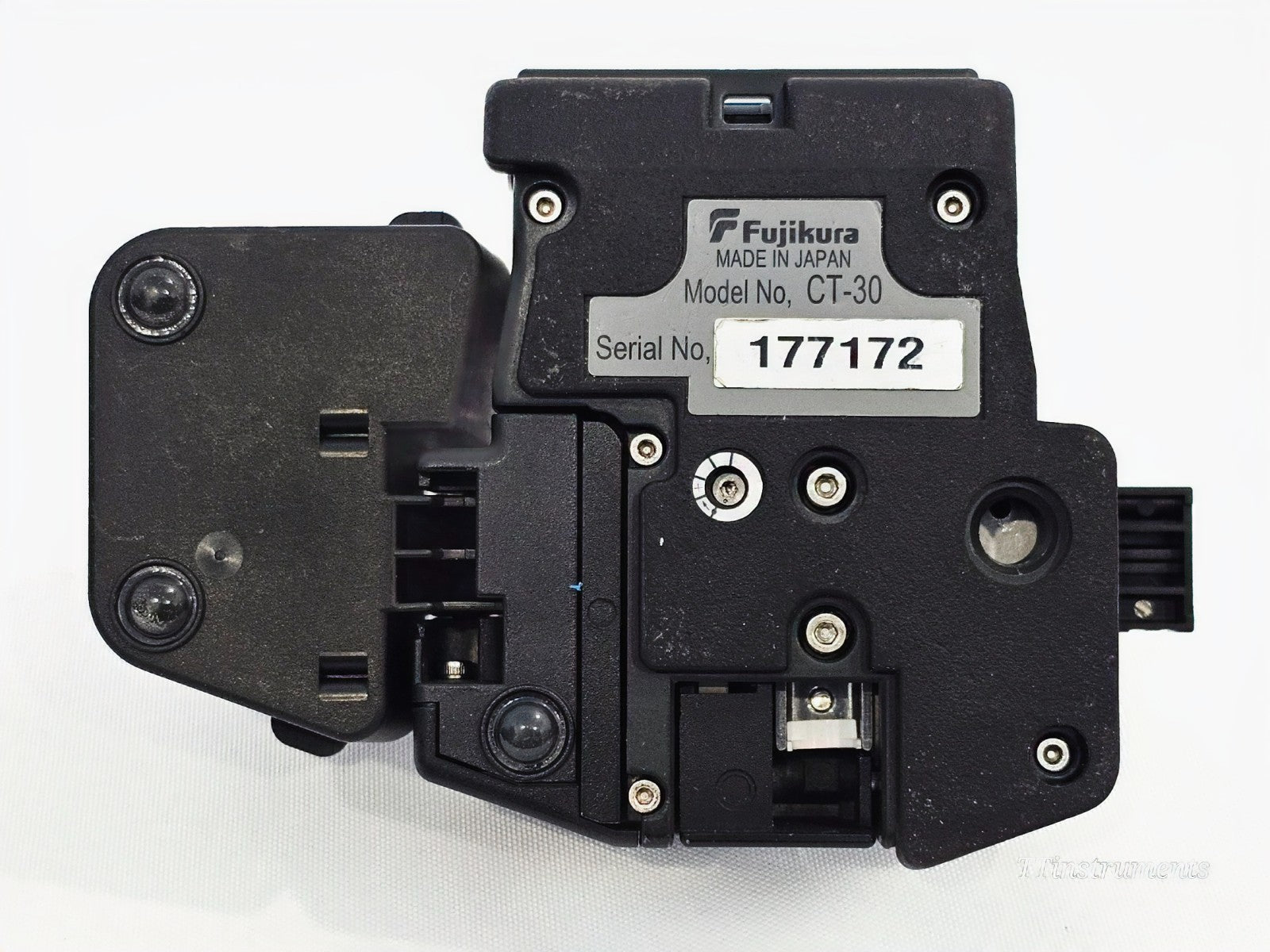 Fujikura FSM-70S splicer cosmetic condition showing general wear on housing