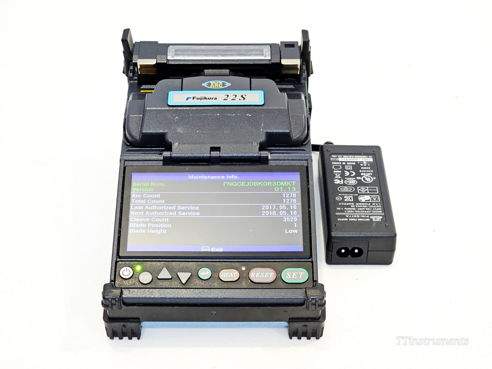 Fujikura 22S used fusion splicer fibre optic splicing equipment test measurement