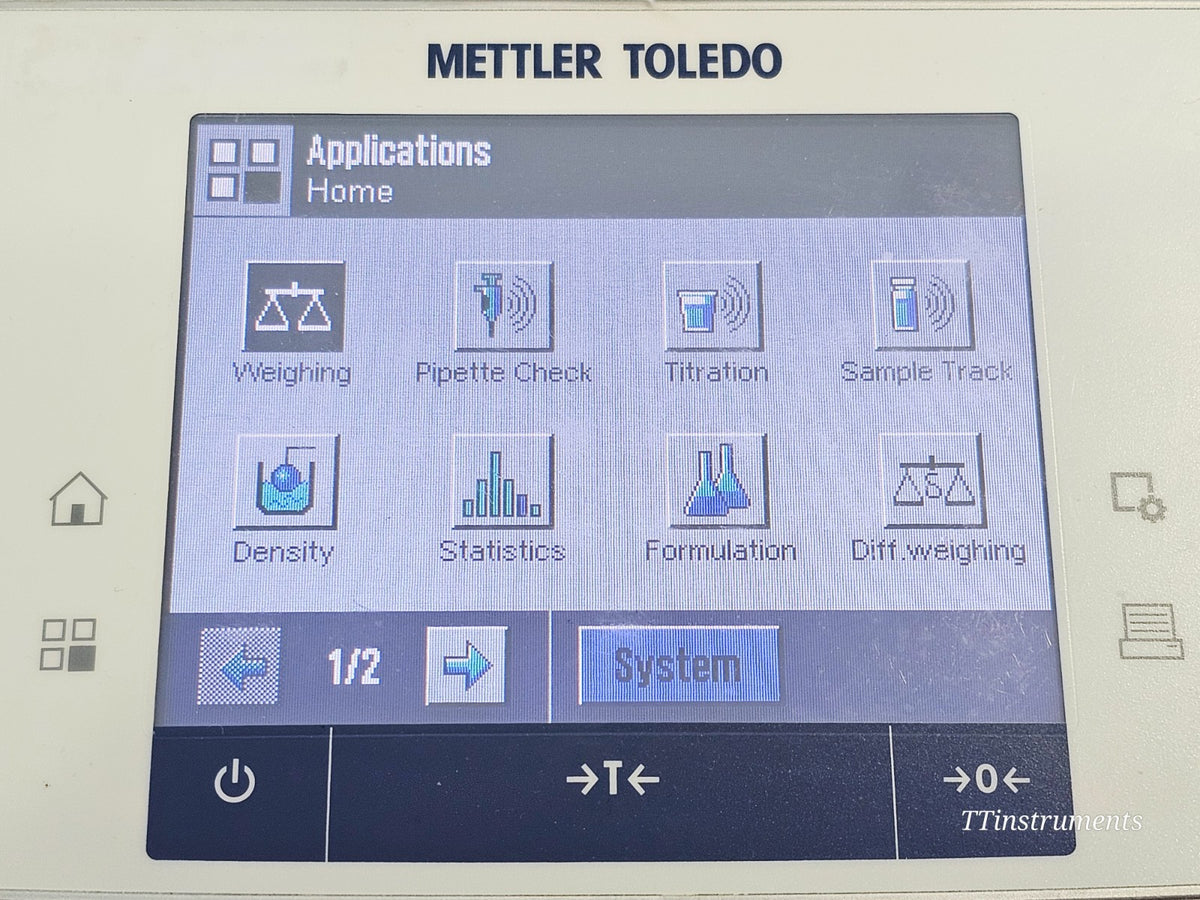 Mettler Toledo balance cosmetic condition used lab weighing scale close-up