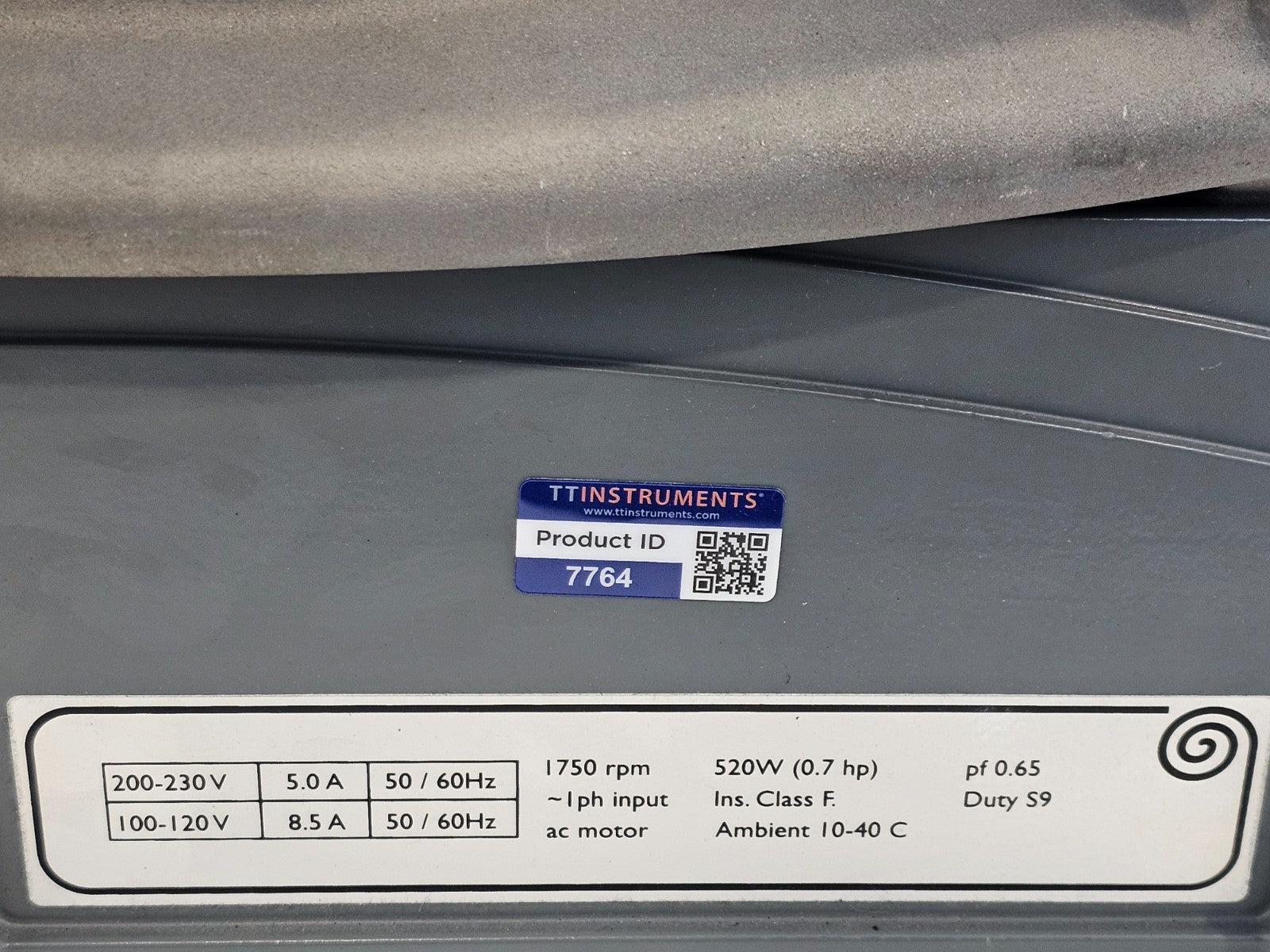 Edwards XDS100B Dry Scroll Vacuum Pump MFG 2012 A732-01-983