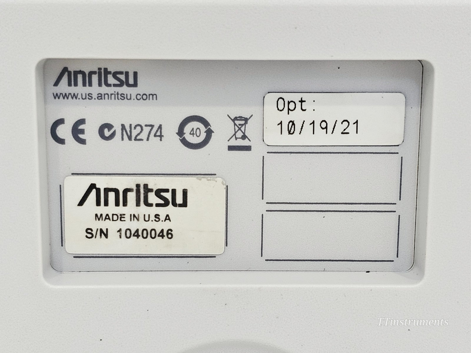 Anritsu S331E display screen close-up showing VSWR return loss measurement