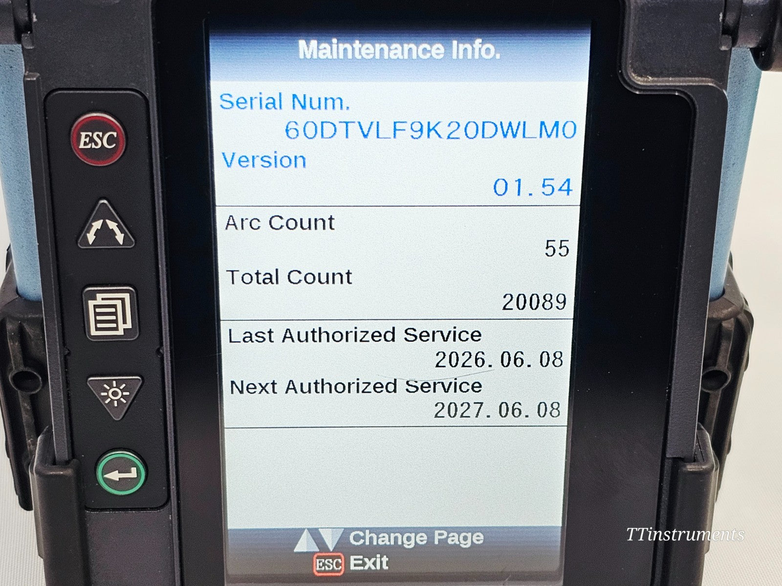 Fujikura FSM-70S fusion splicer with accessories included in used unit listing