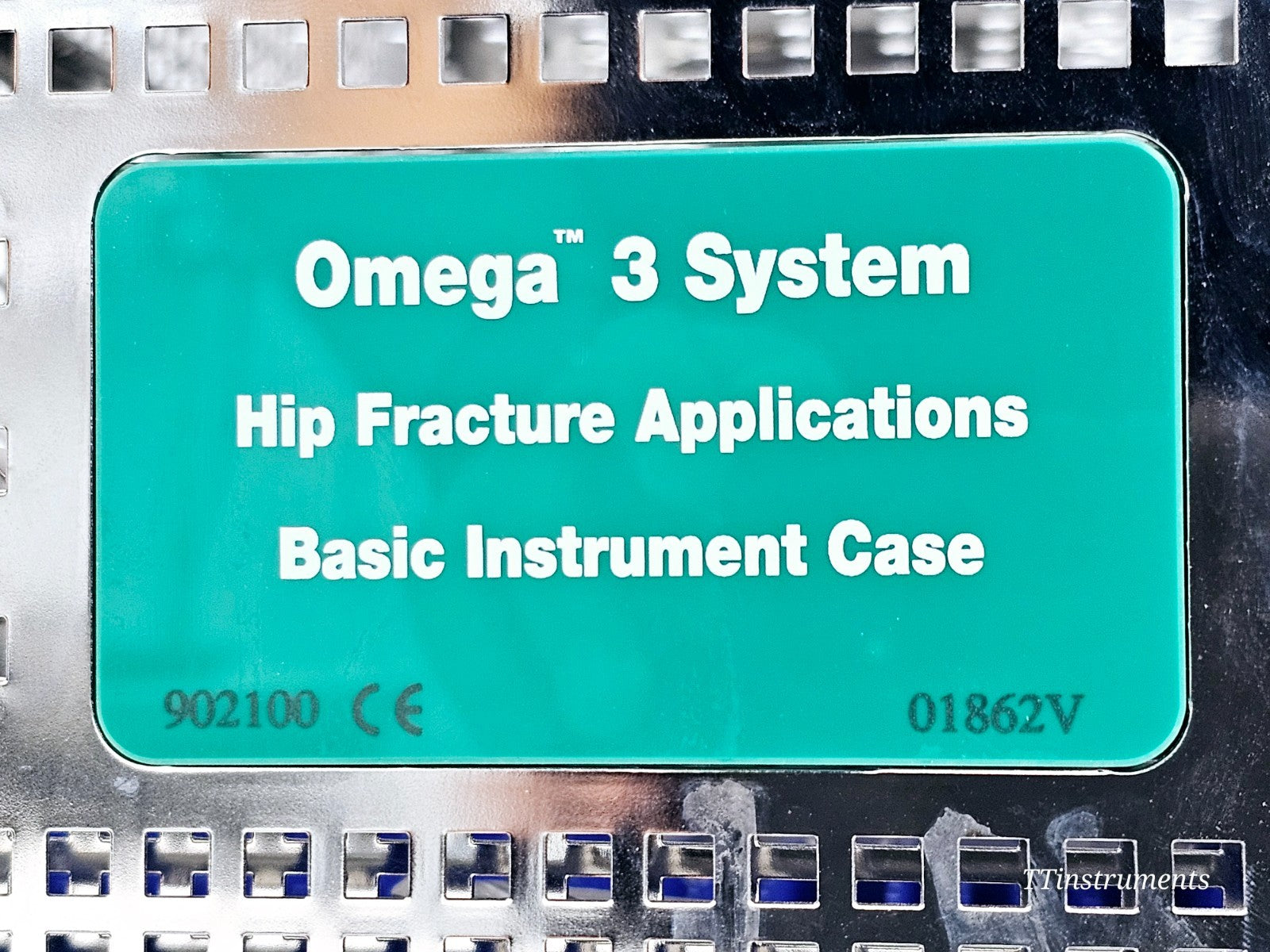 Stryker Omega 3 System Hip Fracture Applications Basic Instrument Case label close-up showing REF 902100 and serial 01862V