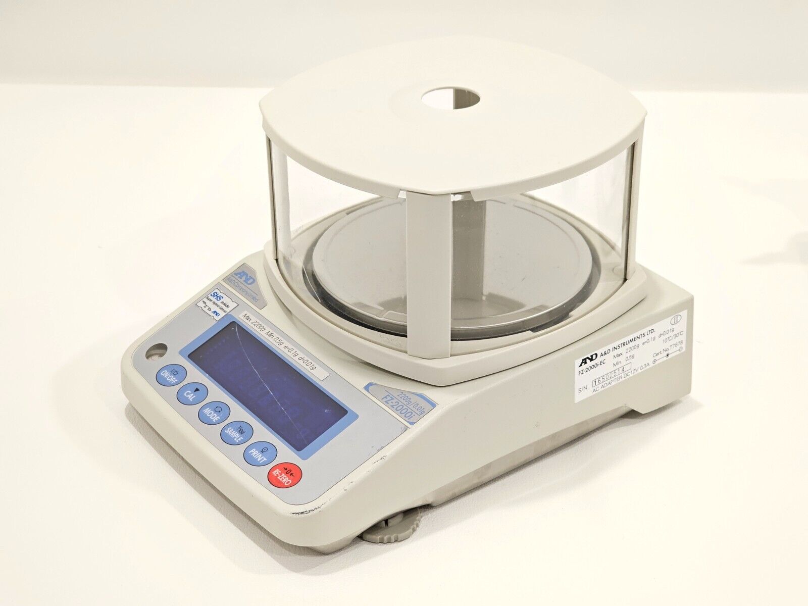 A&D SLS Lab Pro Precision Balance Scale FZ-2000i 2200g 0.01g