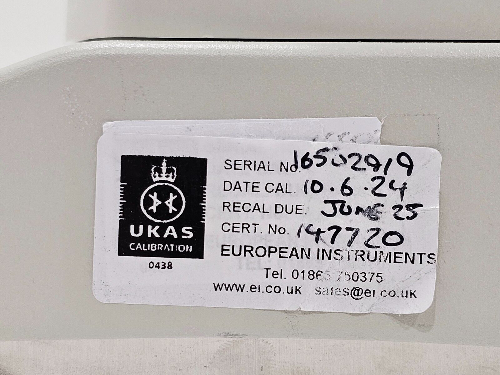 A&D SLS Lab Pro Precision Balance Scale FZ-2000i 2200g 0.01g Calibration June 25