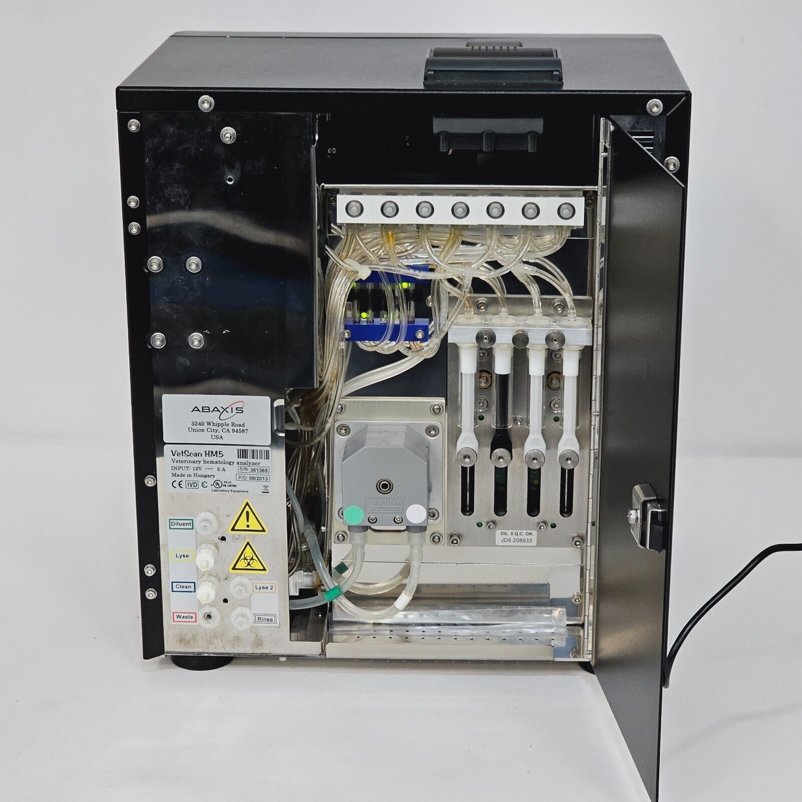 Abaxis VetScan HM5 Veterinary Hematology Analyzer with Accessories