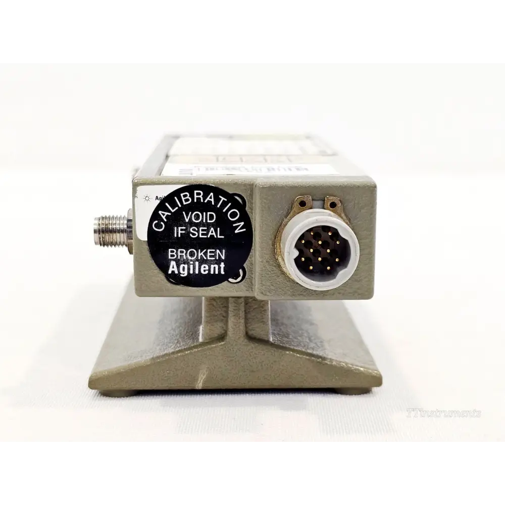 Agilent 8495H step attenuator end panel showing 12-pin Viking programming connector and Agilent calibration void seal sticker