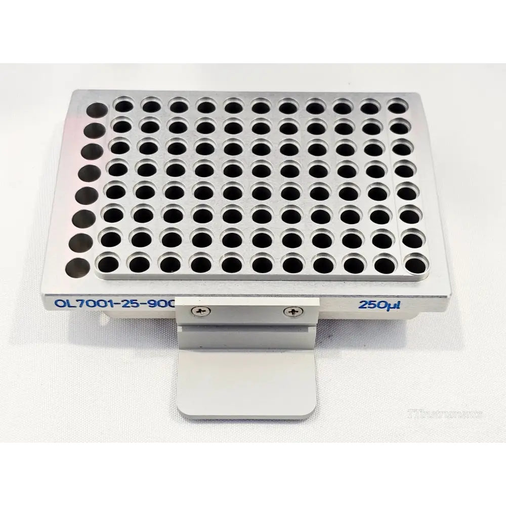 Analytik Jena CyBio SELMA OL7001-25-900 250µl 96-channel aluminium dispensing head, top-down view of well array