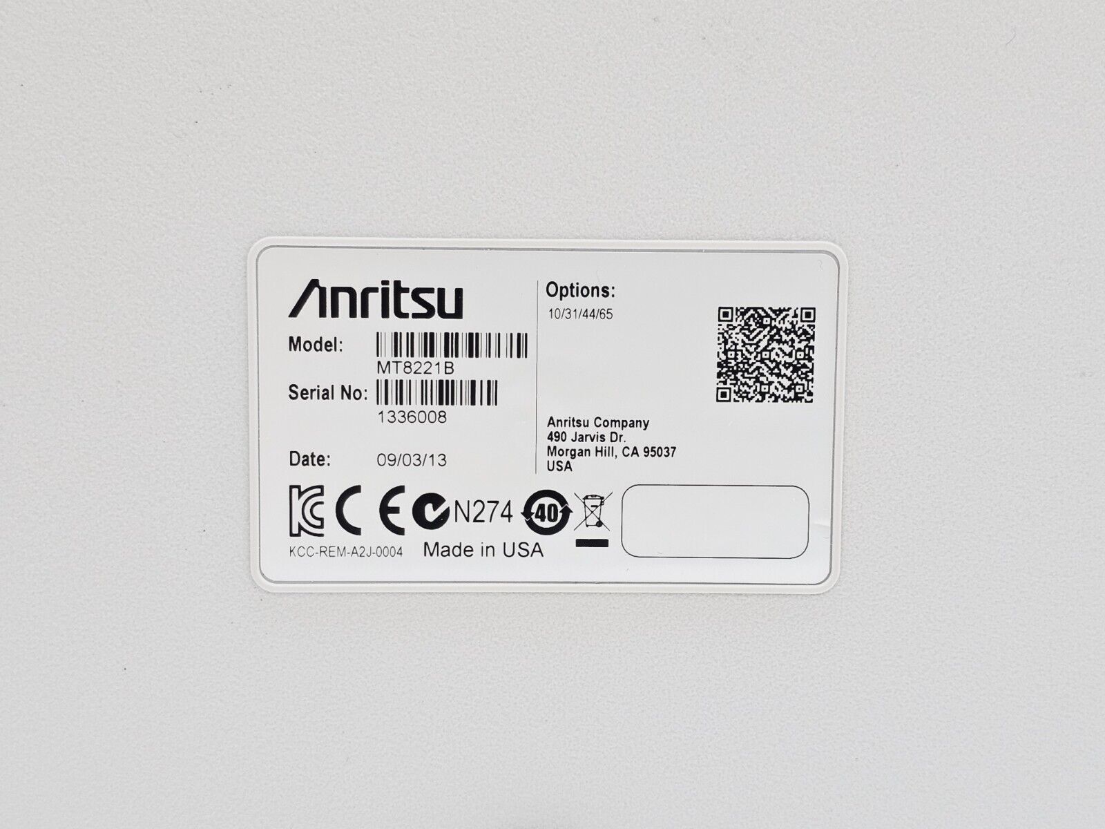 Anritsu MT8221B BTS Master options label showing installed options 10, 31, 44 and 65