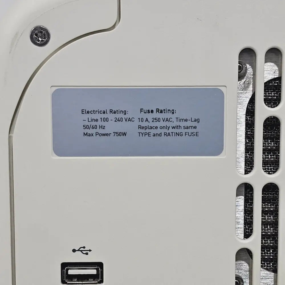 QuantStudio 1 A40425 touchscreen showing amplification plot on display during run