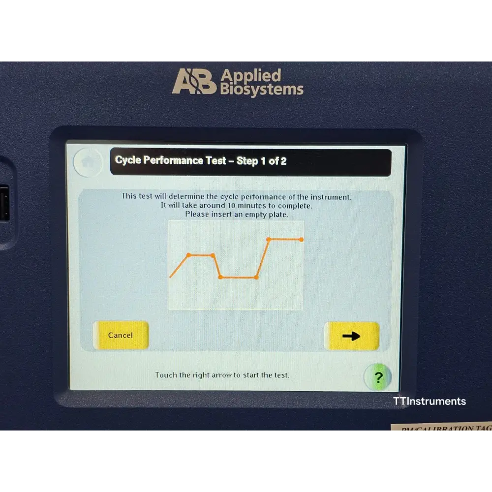 Applied Biosystems StepOnePlus touchscreen showing run monitor amplification plot