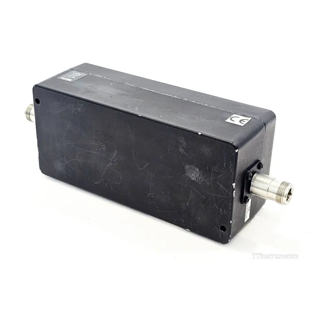 AtlanTecRF BOX-010200 portable amplifier rear three-quarter view showing surface scratches and CE mark