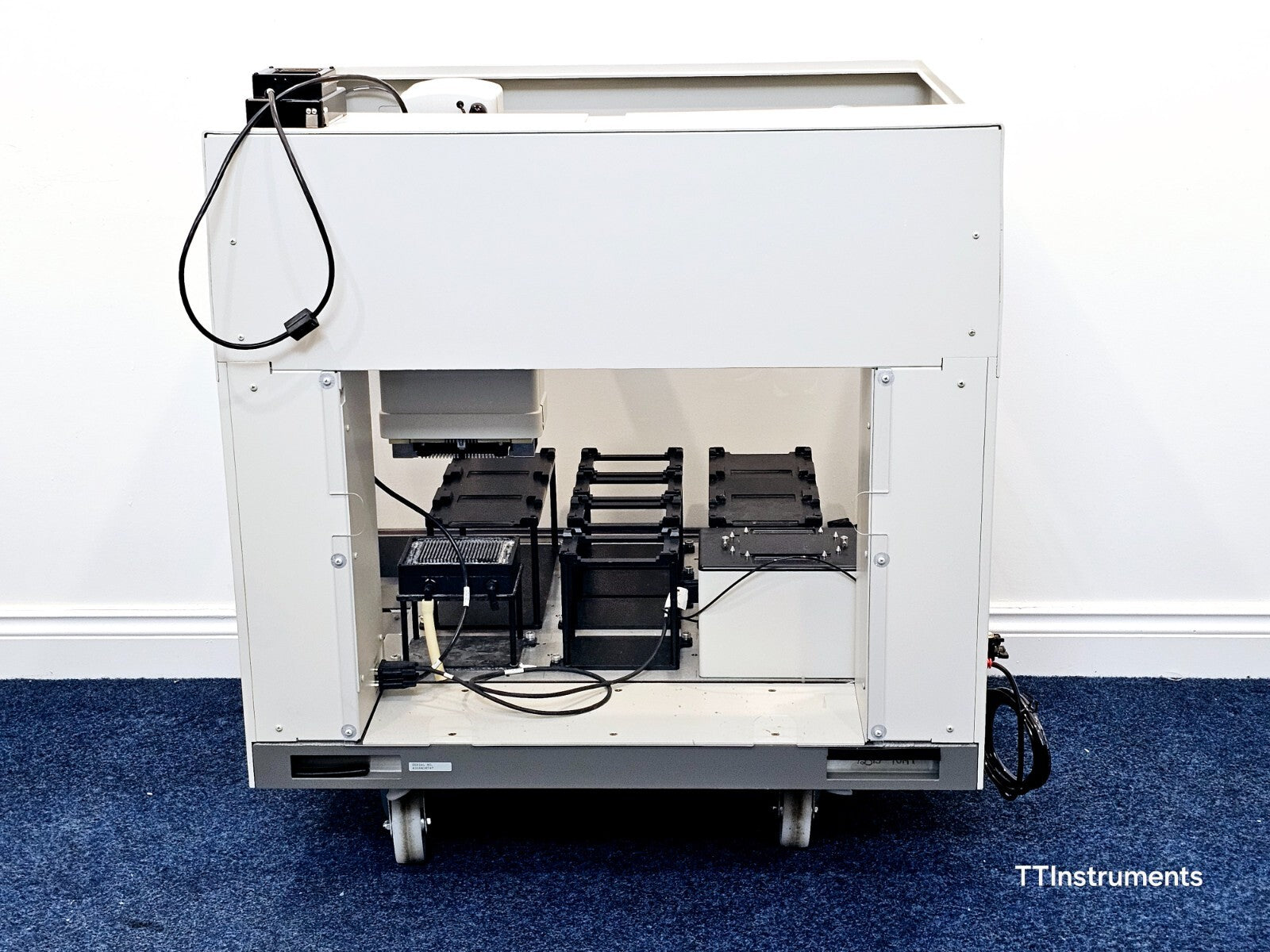 Beckman Coulter Biomek NXP Multichannel Automation Workstation With Accessories