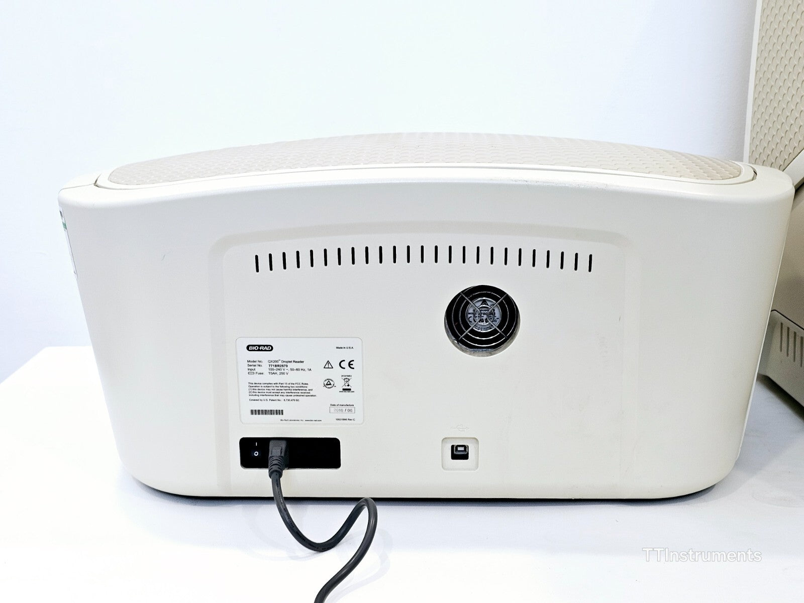 BIO-RAD Low Usage Automated Droplet Generator & QX200 Droplet Reader with Laptop