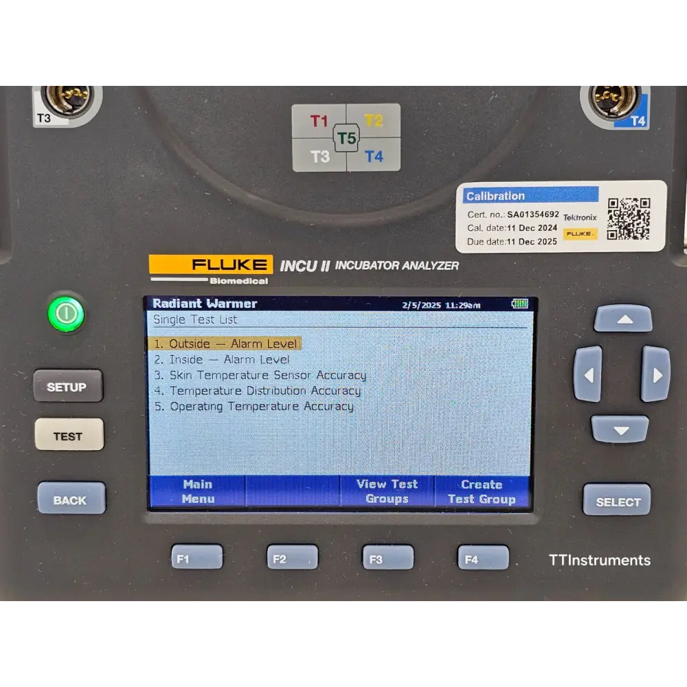 Fluke INCU II LCD screen displaying real-time temperature and humidity readings