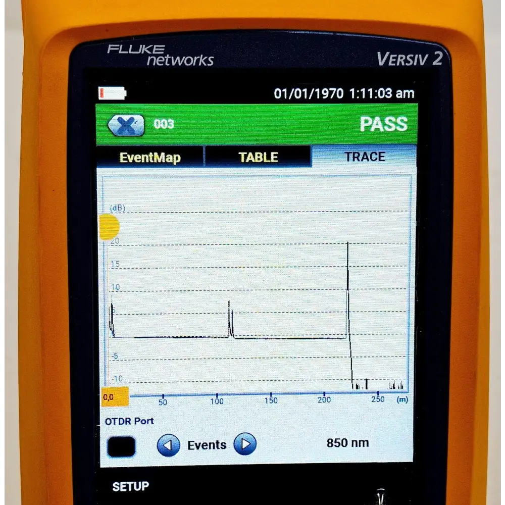 Fluke Versiv 2 OptiFiber Pro QUAD OTDR AC charger and power adapter included with kit