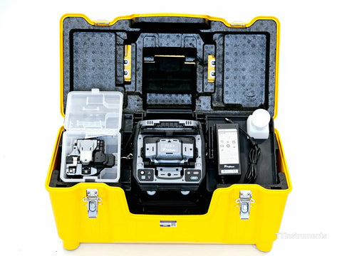 Calibrated Fujikura 90S+ Core Alignment Fusion Splicer + CT-50 Cleaver ARC 4943
