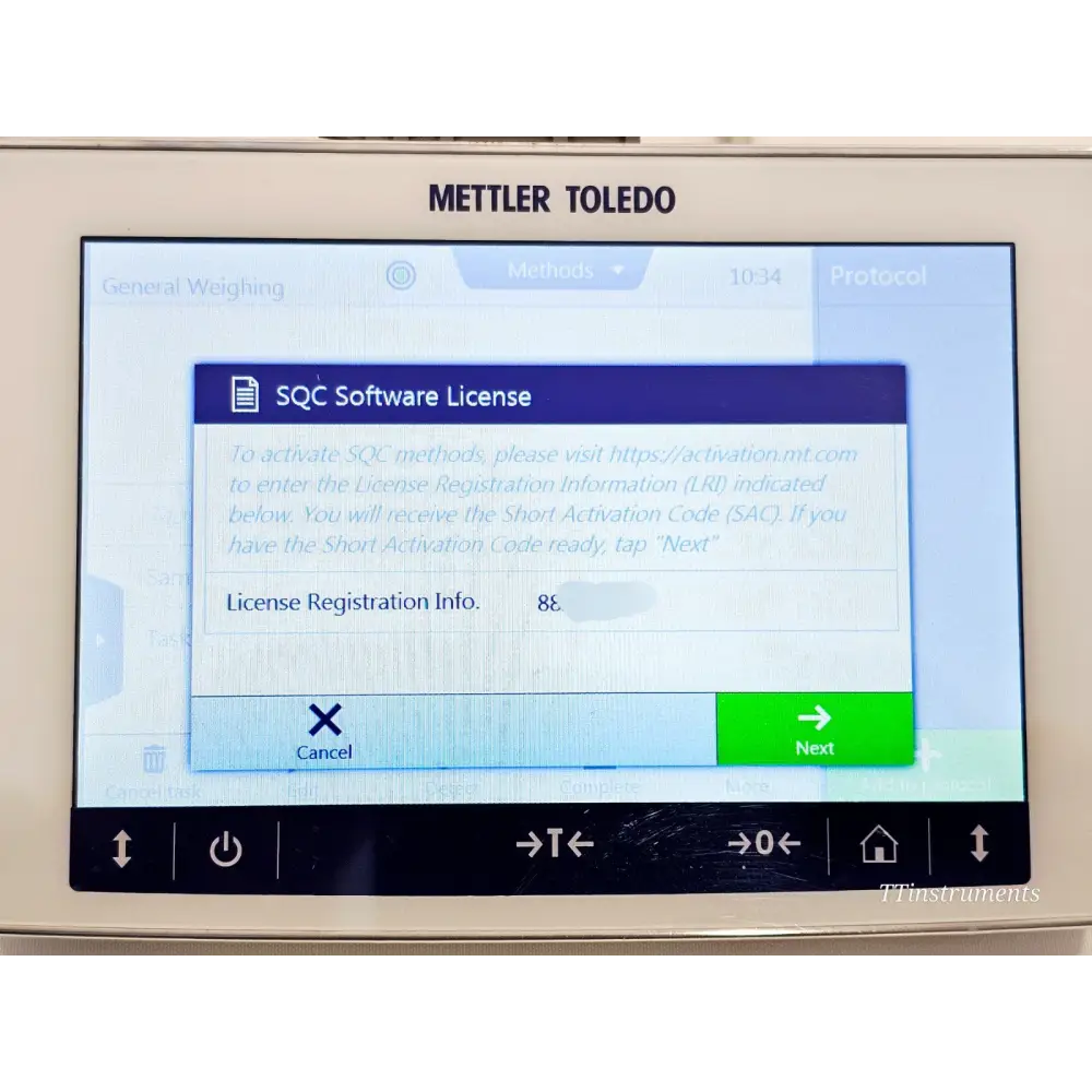 Mettler Toledo XPR226DRQ balance colour touchscreen display showing weighing result