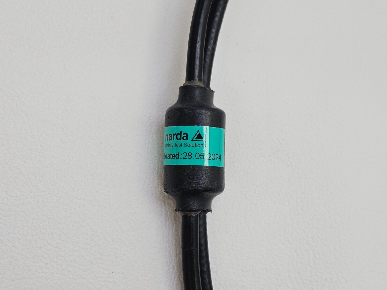 CALIBRATED Narda SRM-3006 Radiation Meter 9 kHz-6 GHz E Field Probe 27MHz - 3GHz