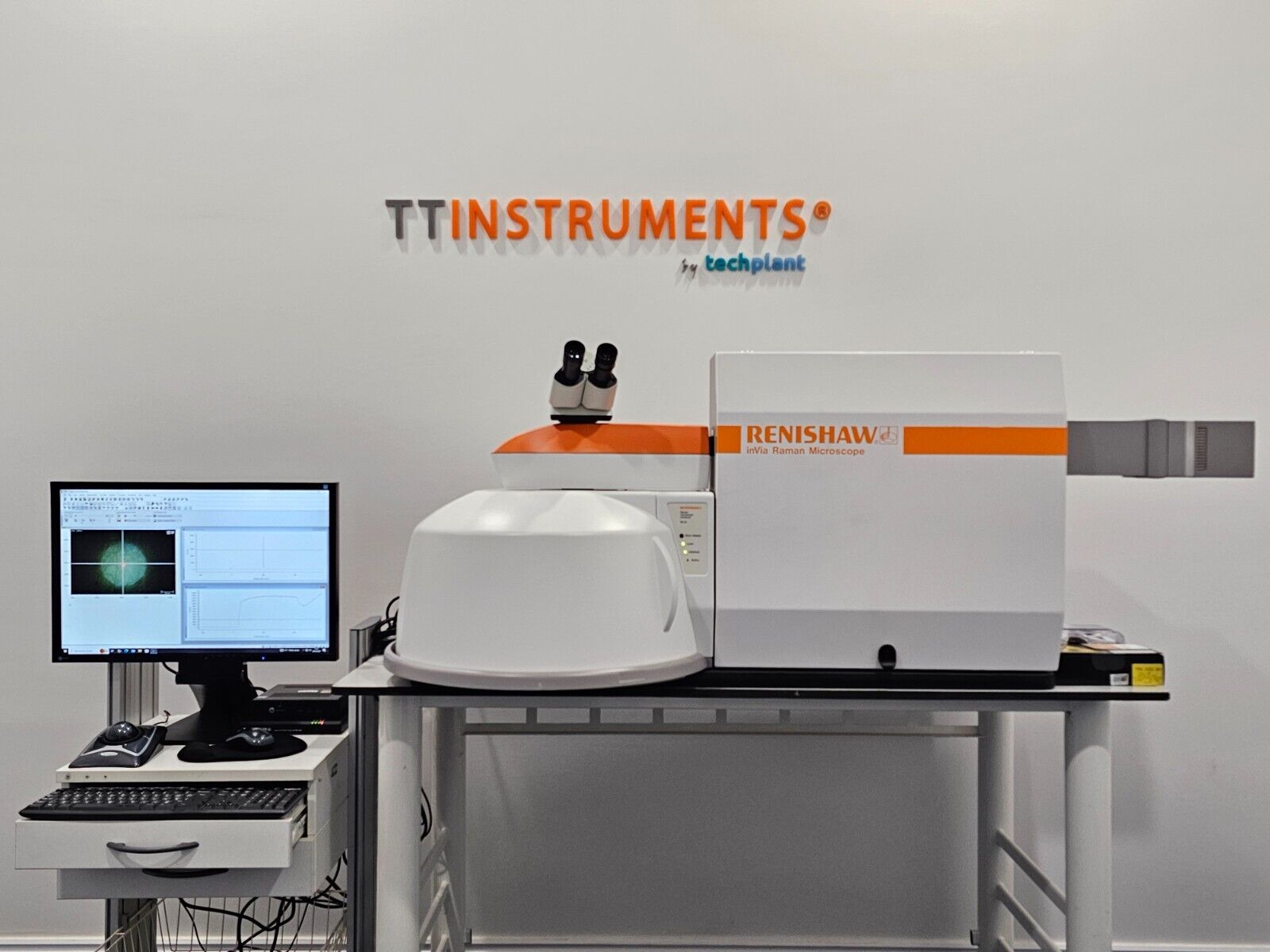 Calibrated Renishaw inVia Research-Grade Confocal Raman Microscope Spectrometer